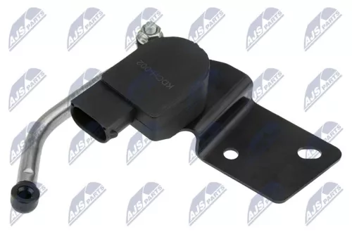 Sensor, headlight levelling