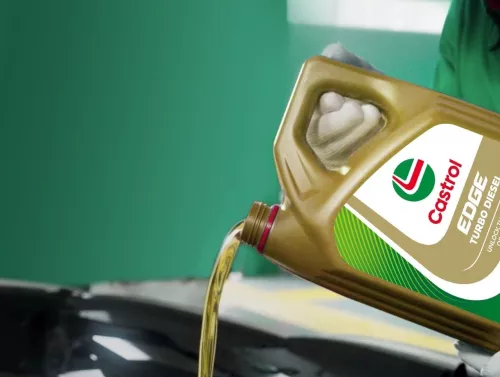 CASTROL CASTROL 15F7E7 Engine Oil 