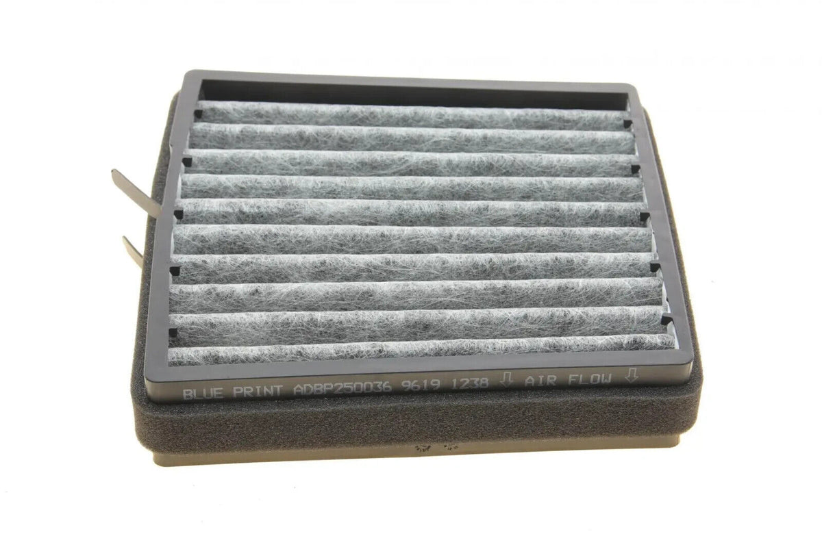 6867015